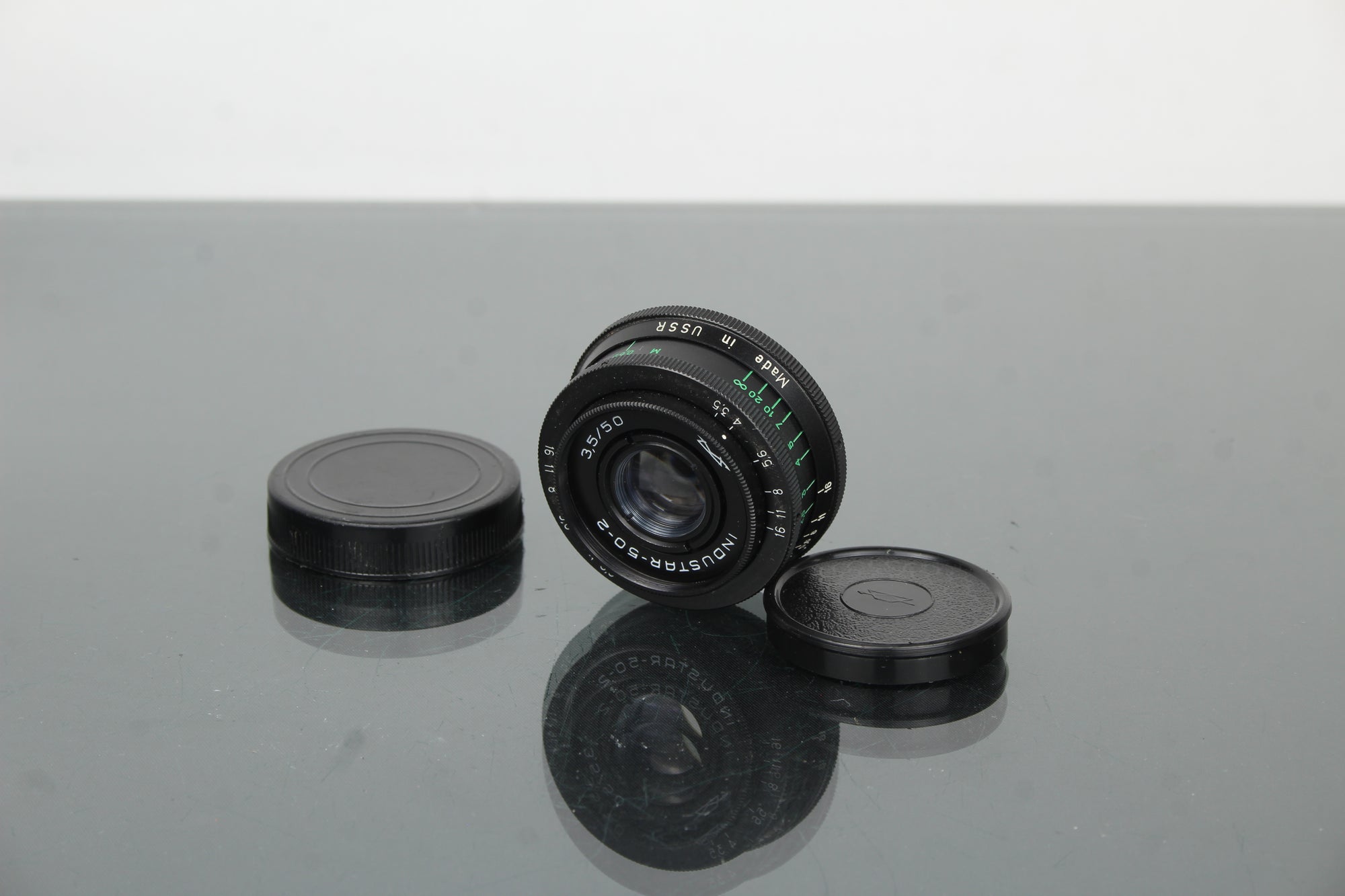 Industar-50-2 3.5/50 M42 Kiinnitys