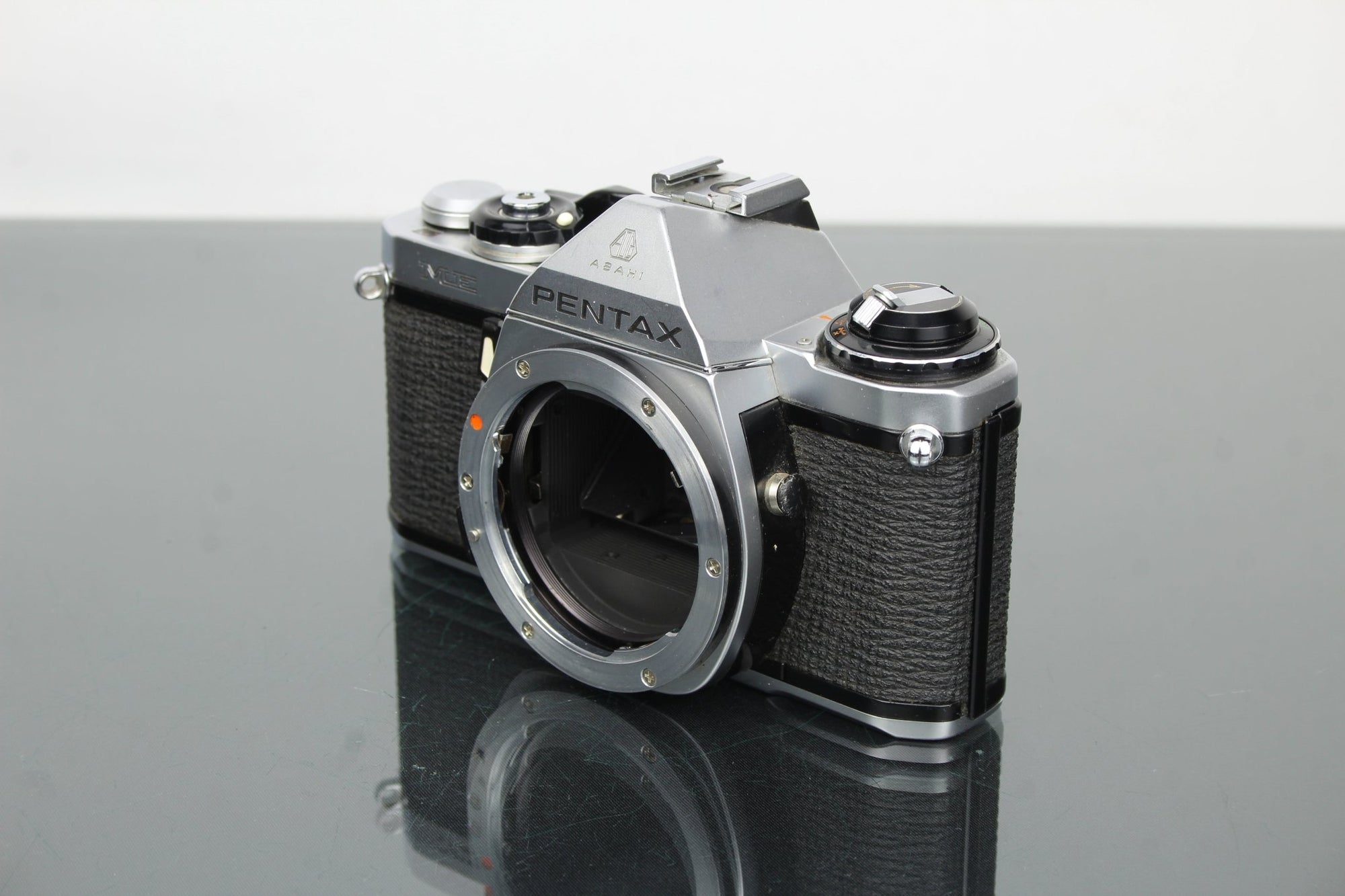 Pentax ME - Dutch|Thrift