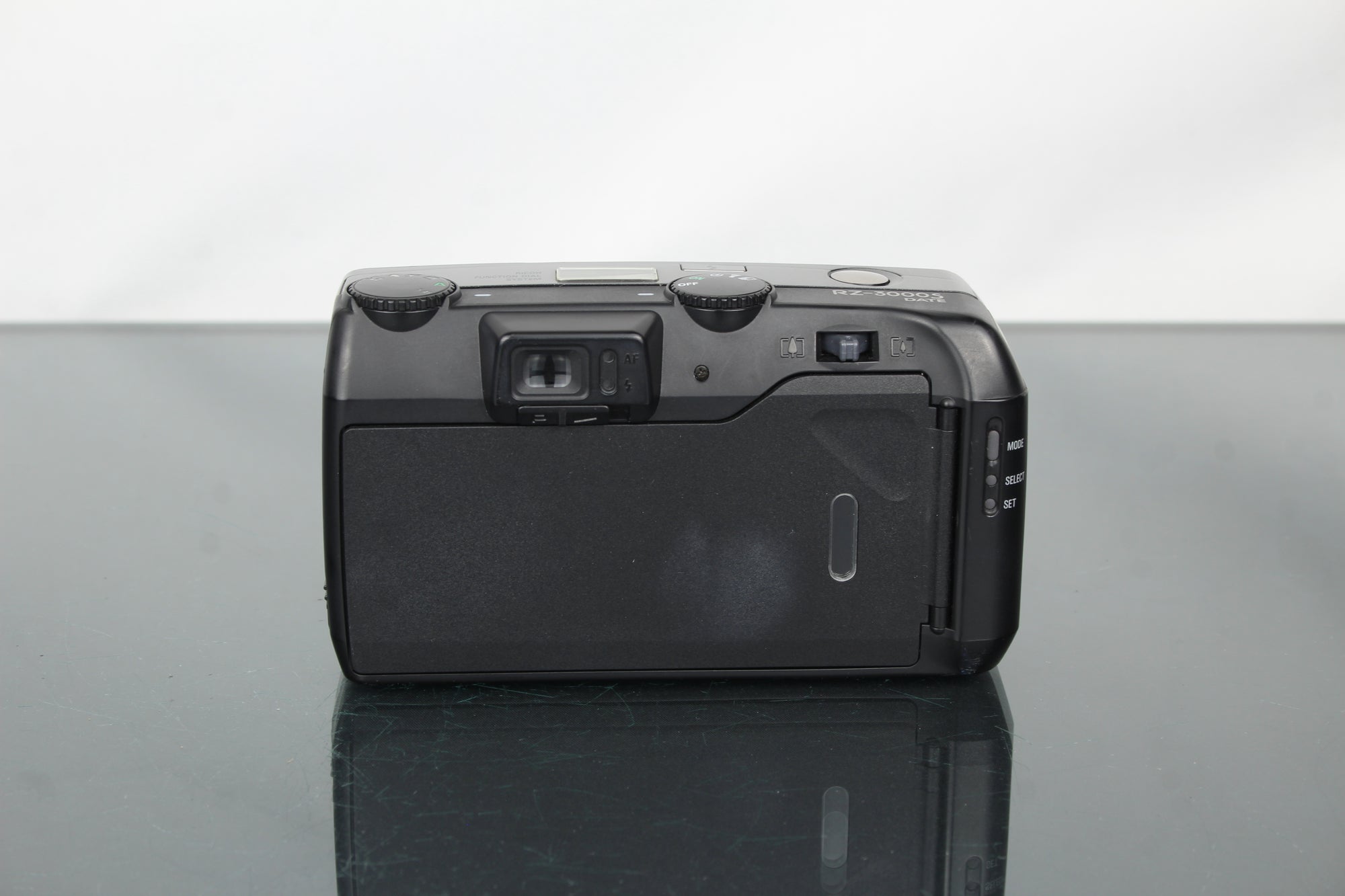 Ricoh RZ-3000S Päivämäärä