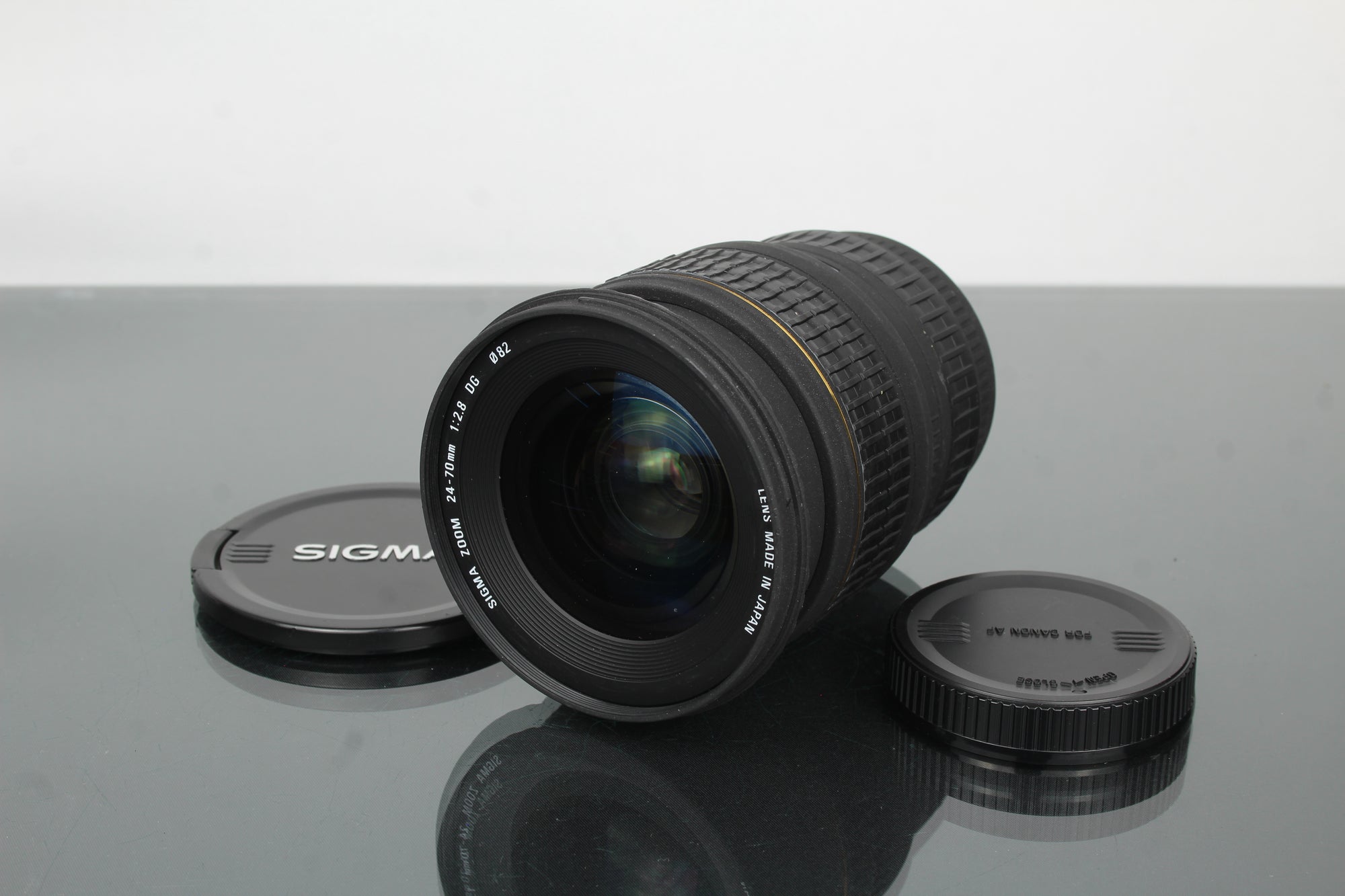 Sigma zoom EX DG 24-70mm 1:2.8 Canon EF kiinnitys