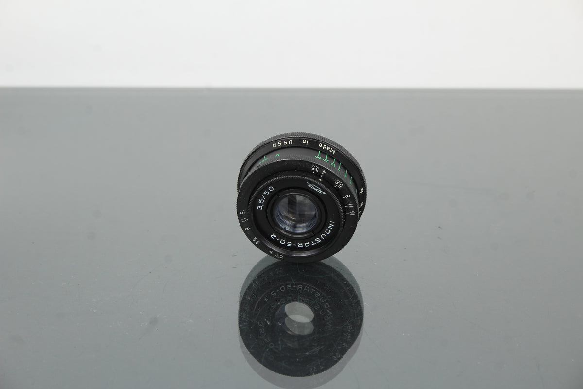 Industar-50-2 3.5/50 M42 Kiinnitys