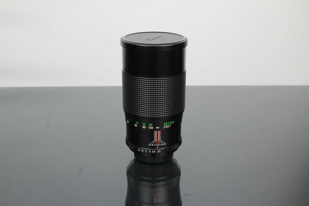 Vivitar Auto Telephoto 200MM 1:3.5 M42 Kiinnitys