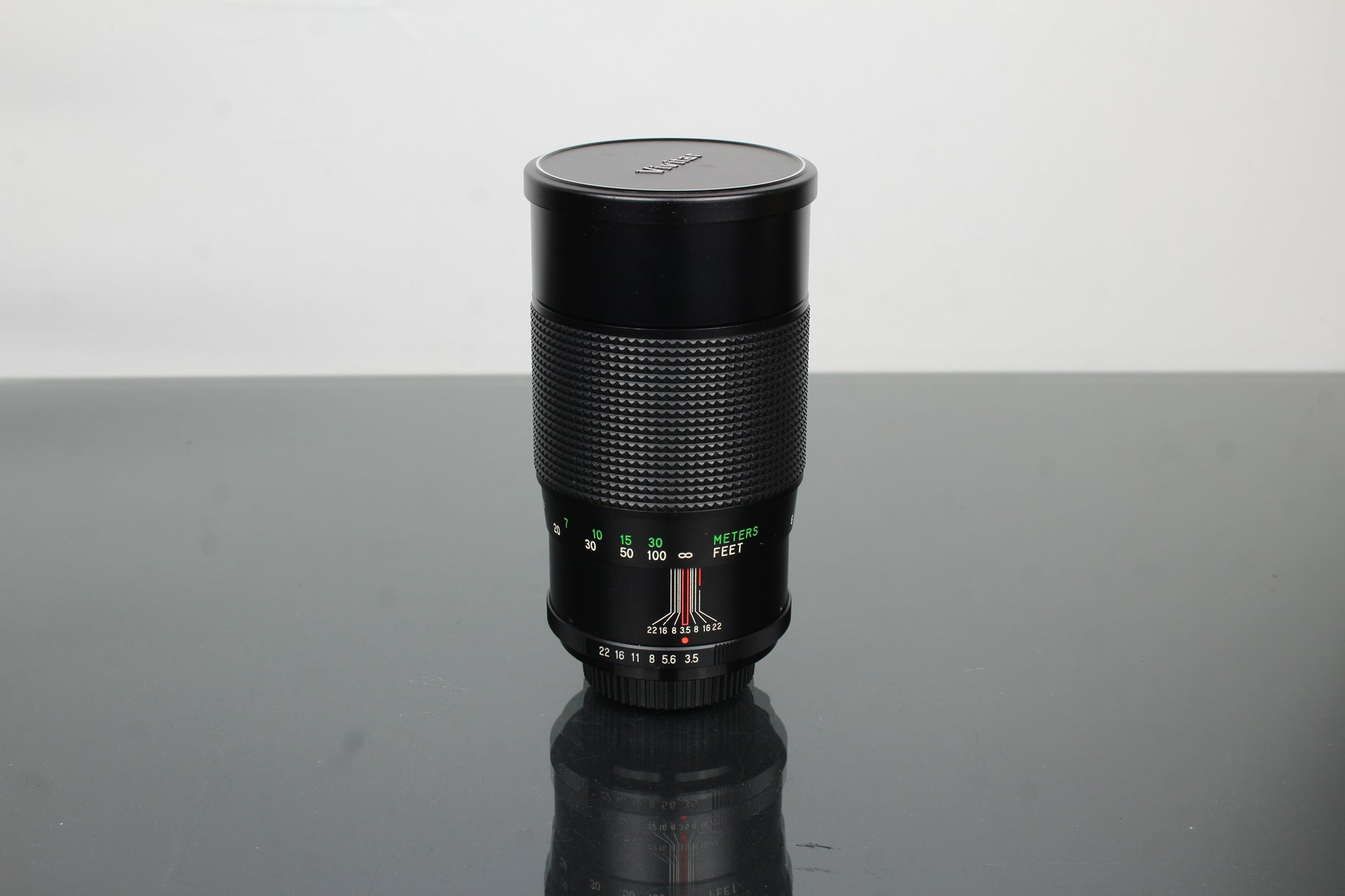 Vivitar Auto Telephoto 200MM 1:3.5 M42 Kiinnitys