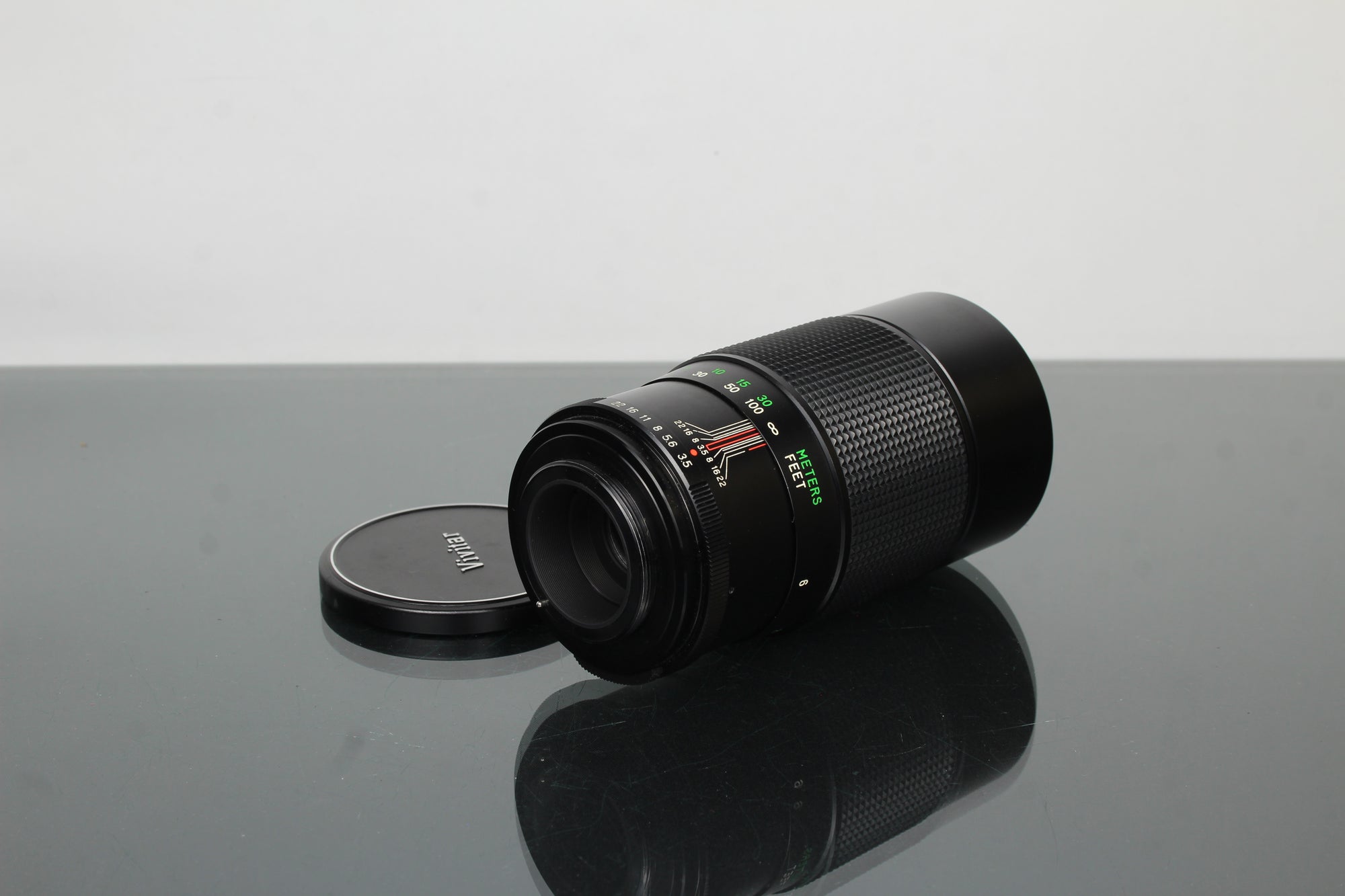 Vivitar Auto Telephoto 200MM 1:3.5 M42 Kiinnitys