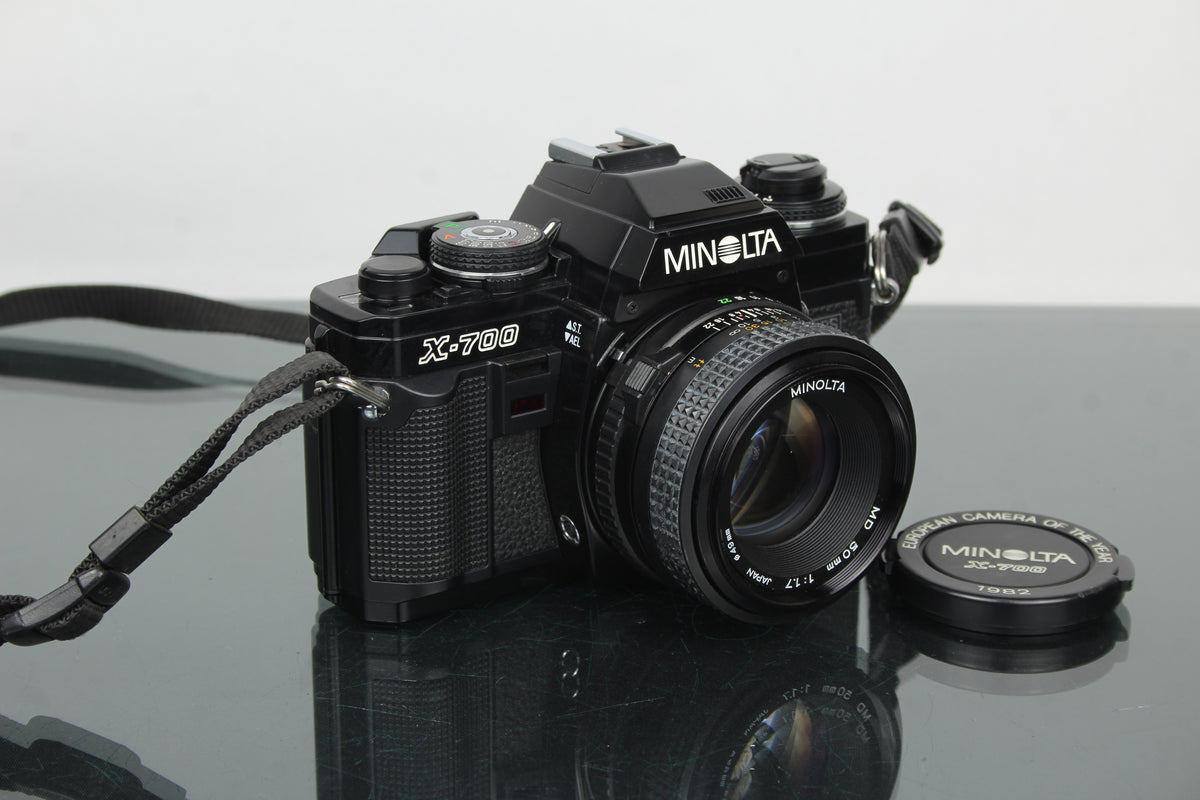 Minolta X-700 + MD 50mm 1:1.7 objektiivi