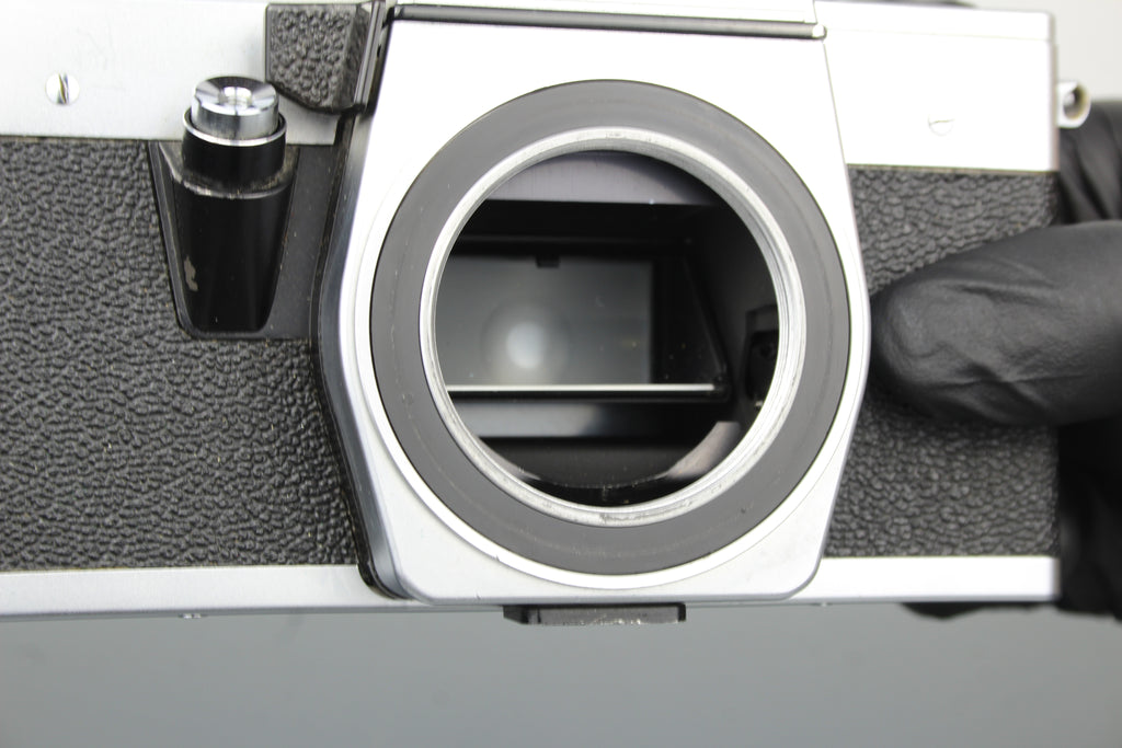 <tc>Praktica</tc> super TL2 + Pentacon sähköinen 50mm 1.8 M42 objektiivi
