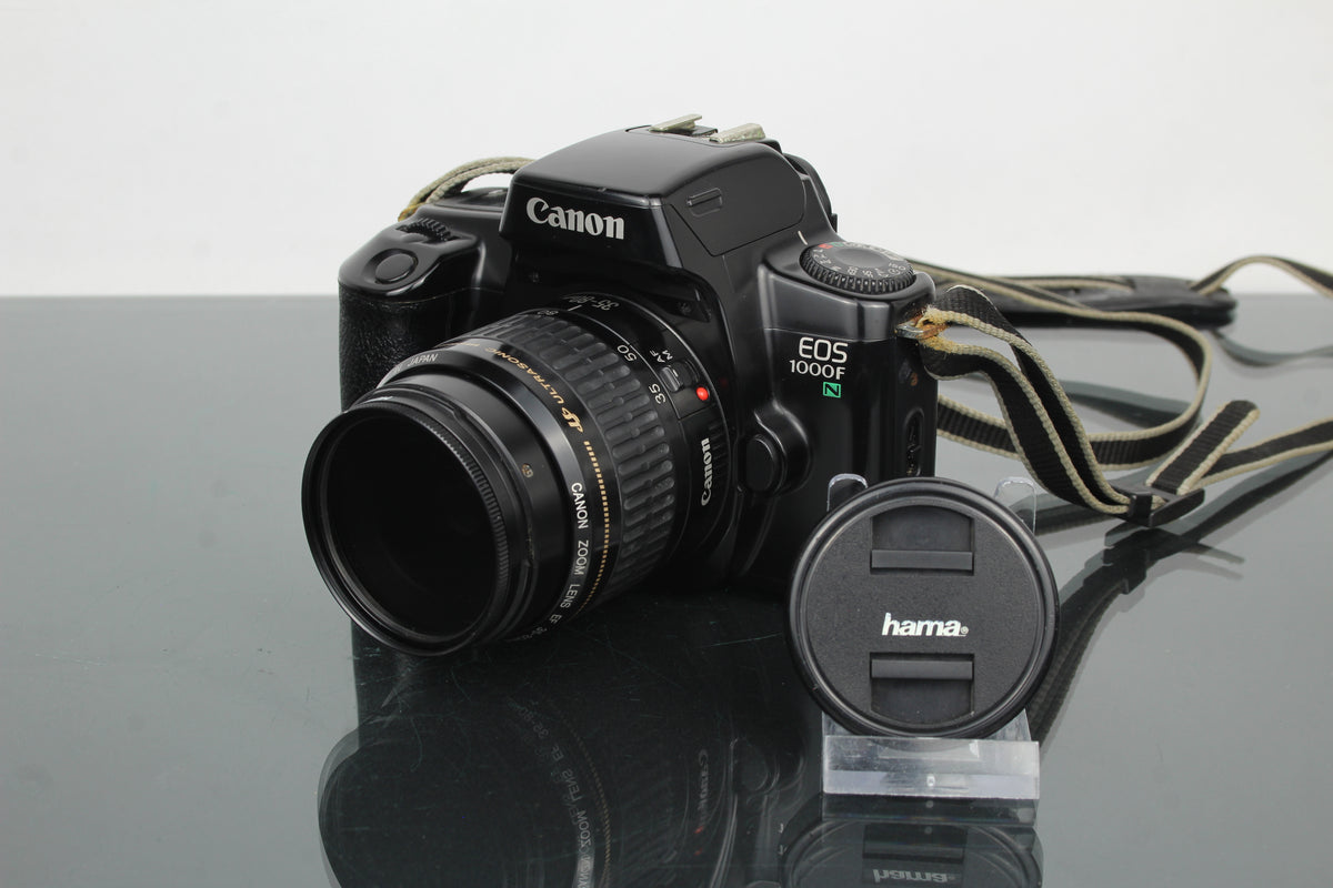 Canon EOS 1000f + 35-80mm 1:4-5.6 objektiivi