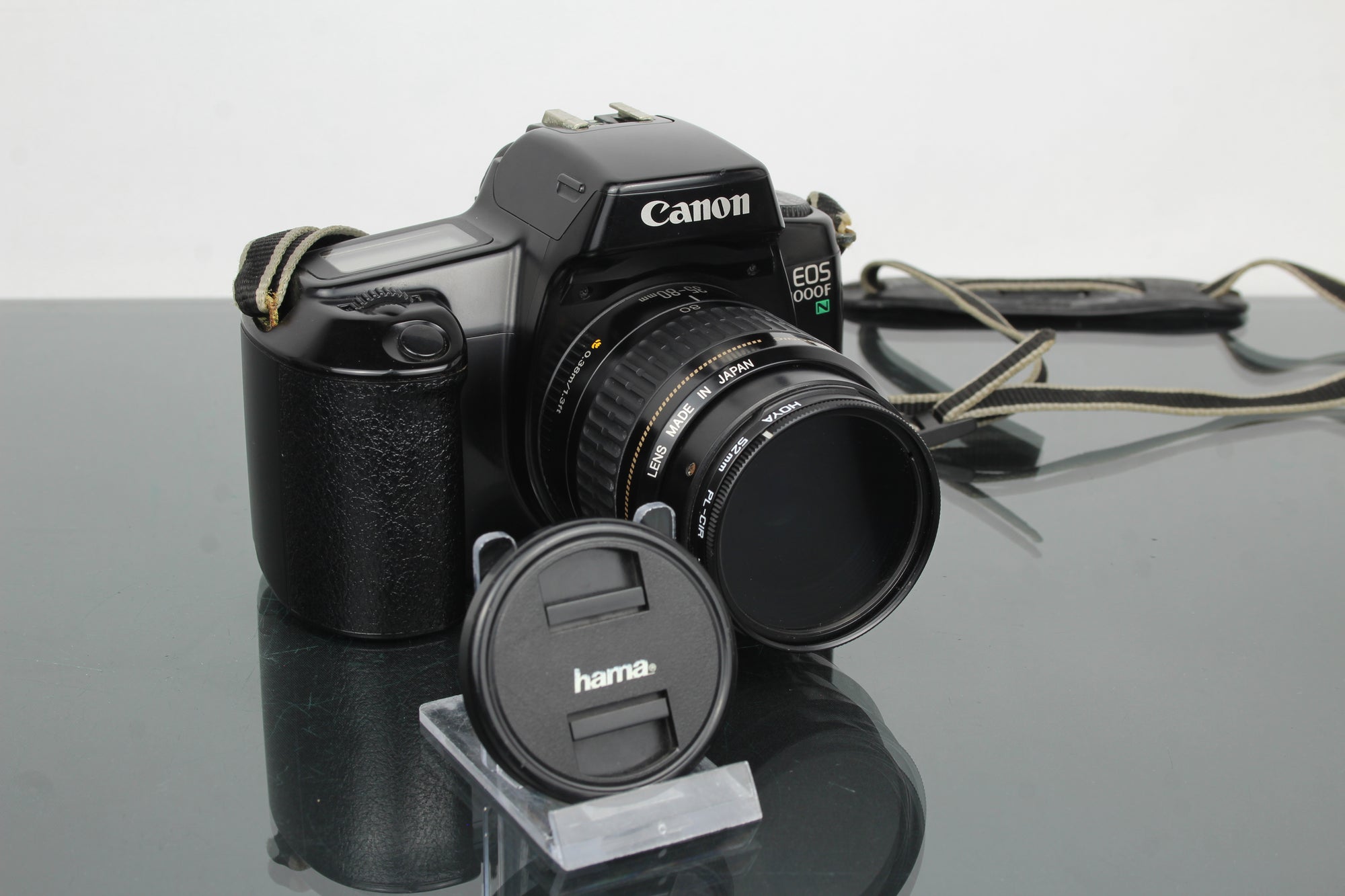Canon EOS 1000f + 35-80mm 1:4-5.6 objektiivi