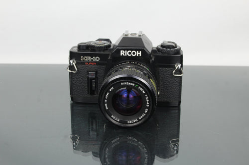Ricoh KR-10 Super + Rikenon 35-70mm 1:3.4-4.5 lens