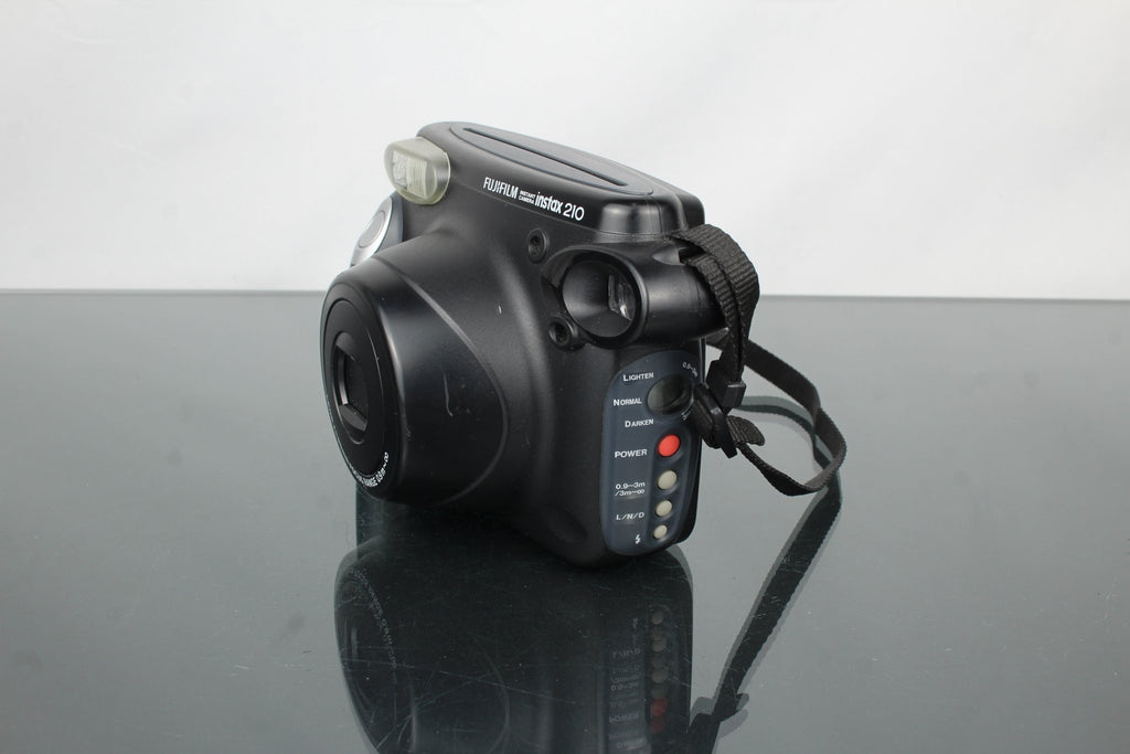 Fujifilm instax 210 - Dutch|Thrift