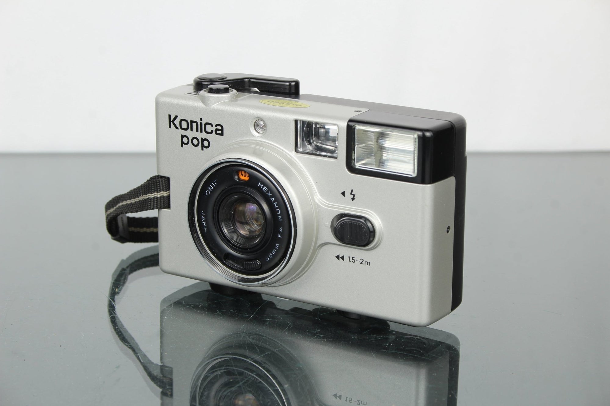 Konica Pop - Dutch|Thrift