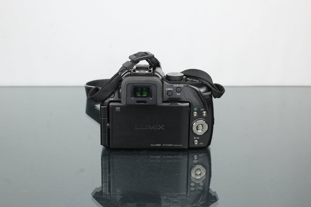 Lumix Panasonic DMC - G5X + Lumix G Vario 1:3.5 - 5.6/14 - 42mm - Dutch|Thrift