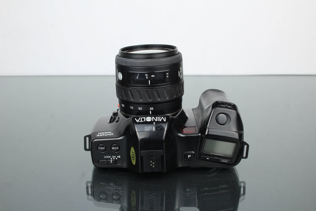 Minolta dynax 7000i + 35 - 105mm 1:3.5 - 4.5 lens - Dutch|Thrift
