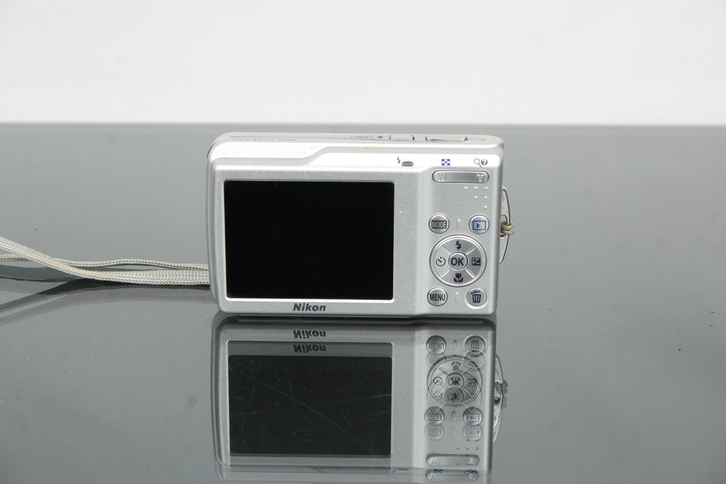 Nikon Coolpix S210 - Dutch|Thrift