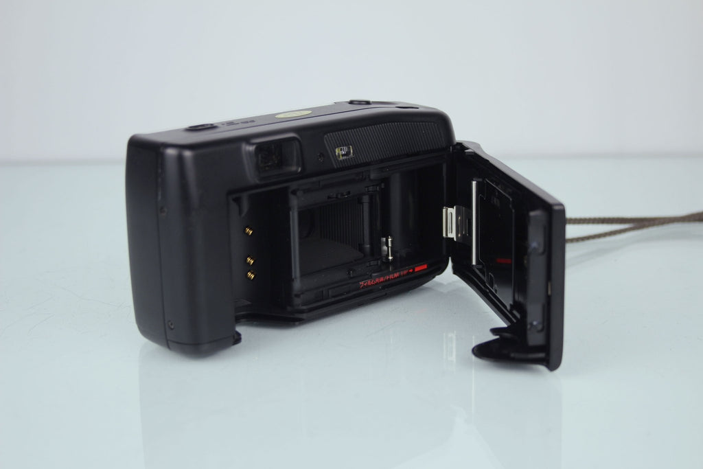Nikon RF 2 - Dutch|Thrift
