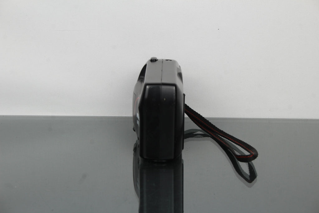 Nikon RF10 - Dutch|Thrift