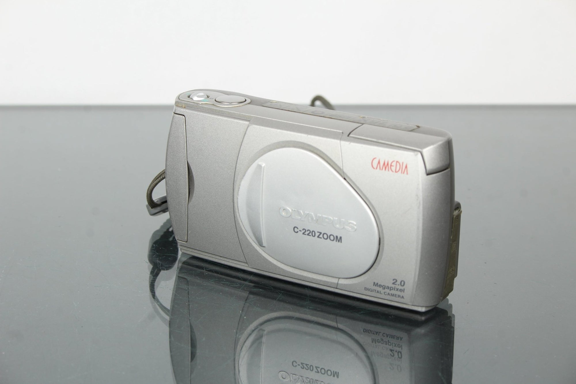 Olympus C - 220 Zoom - Dutch|Thrift