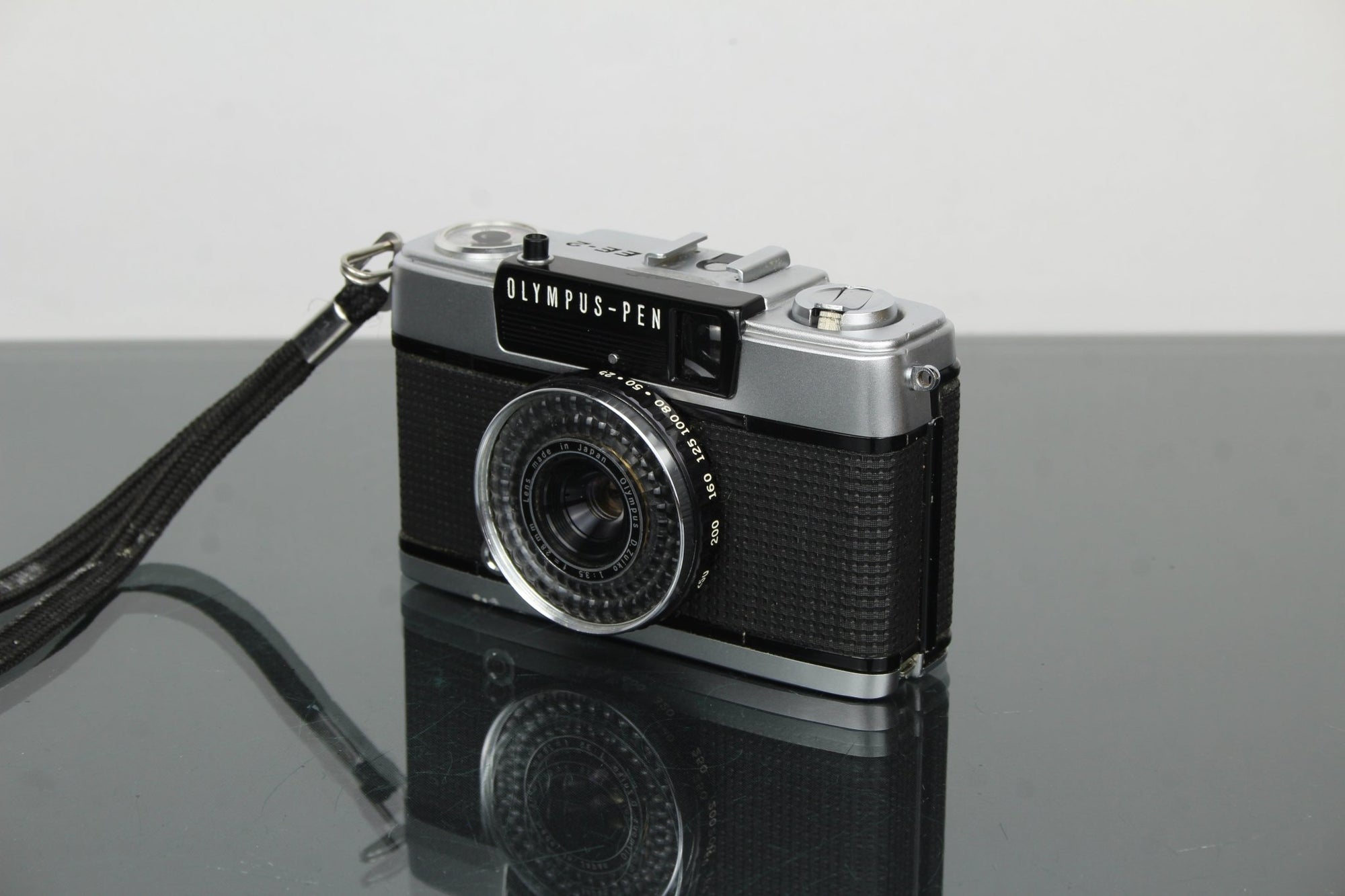 Olympus PEN EE - 2 - Dutch|Thrift