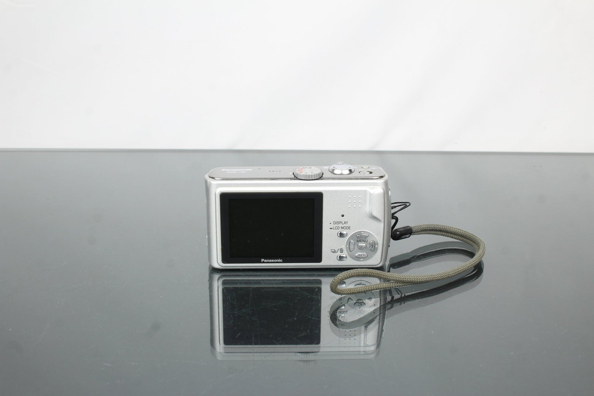 Panasonic Lumix DMC - TZ1 - Dutch|Thrift