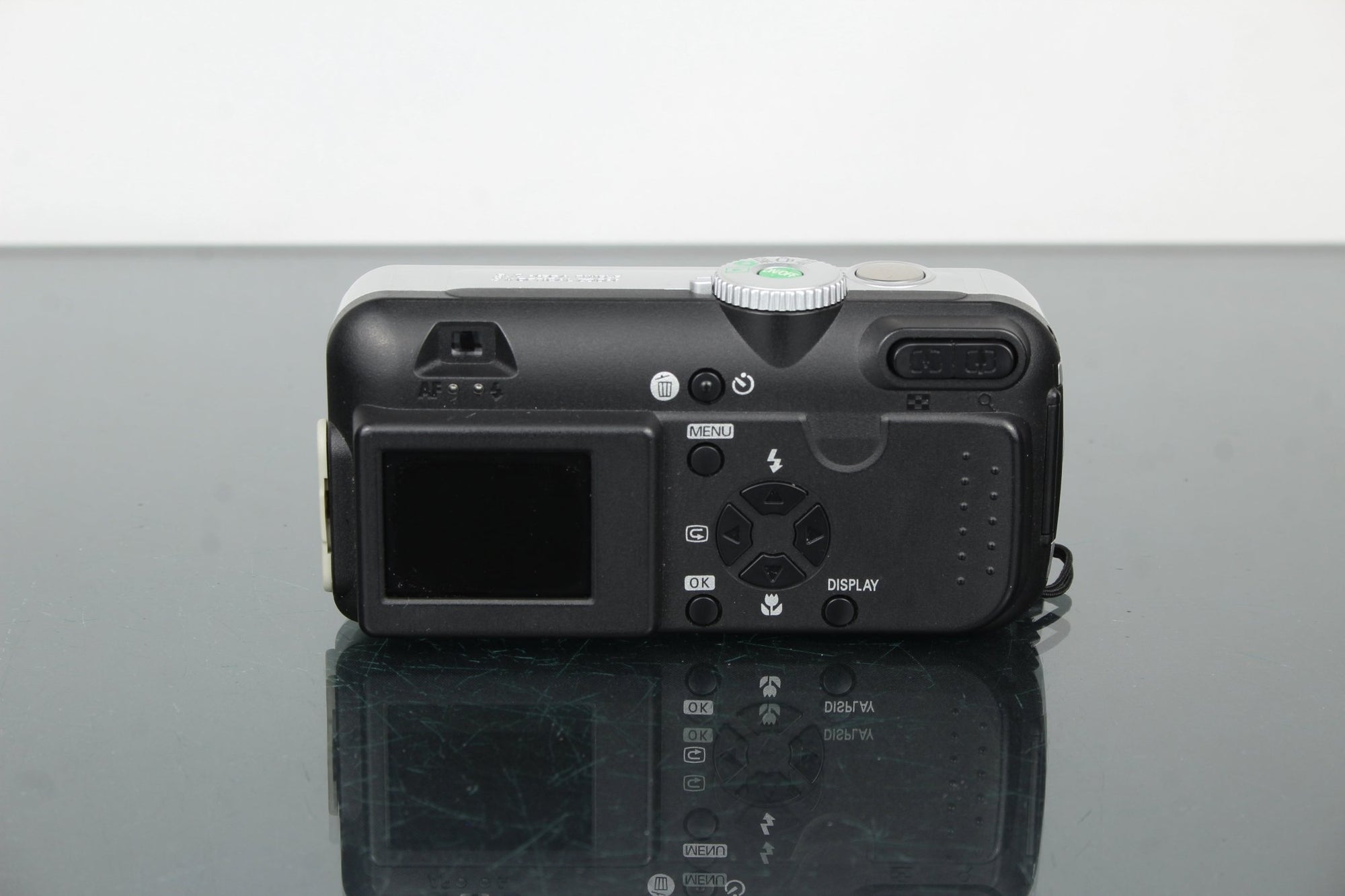 Ricoh Caplio RR30 - Dutch|Thrift