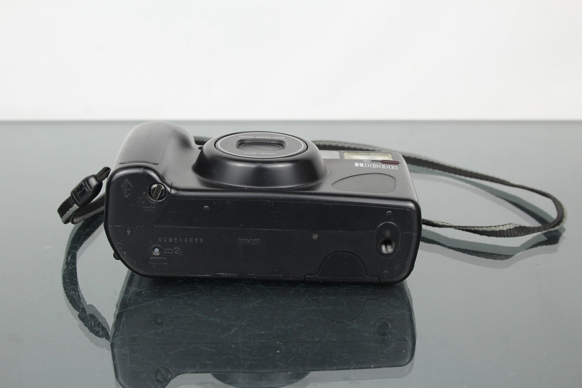 Ricoh Shotmaster Zoom 70 - Dutch|Thrift