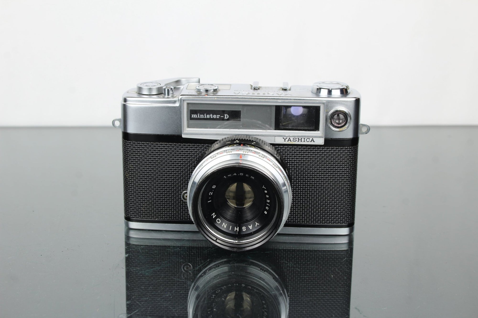 Yashica Minister - D - Dutch|Thrift